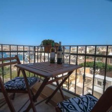 Upper Valley Sea View Kalkara Buitenkant foto