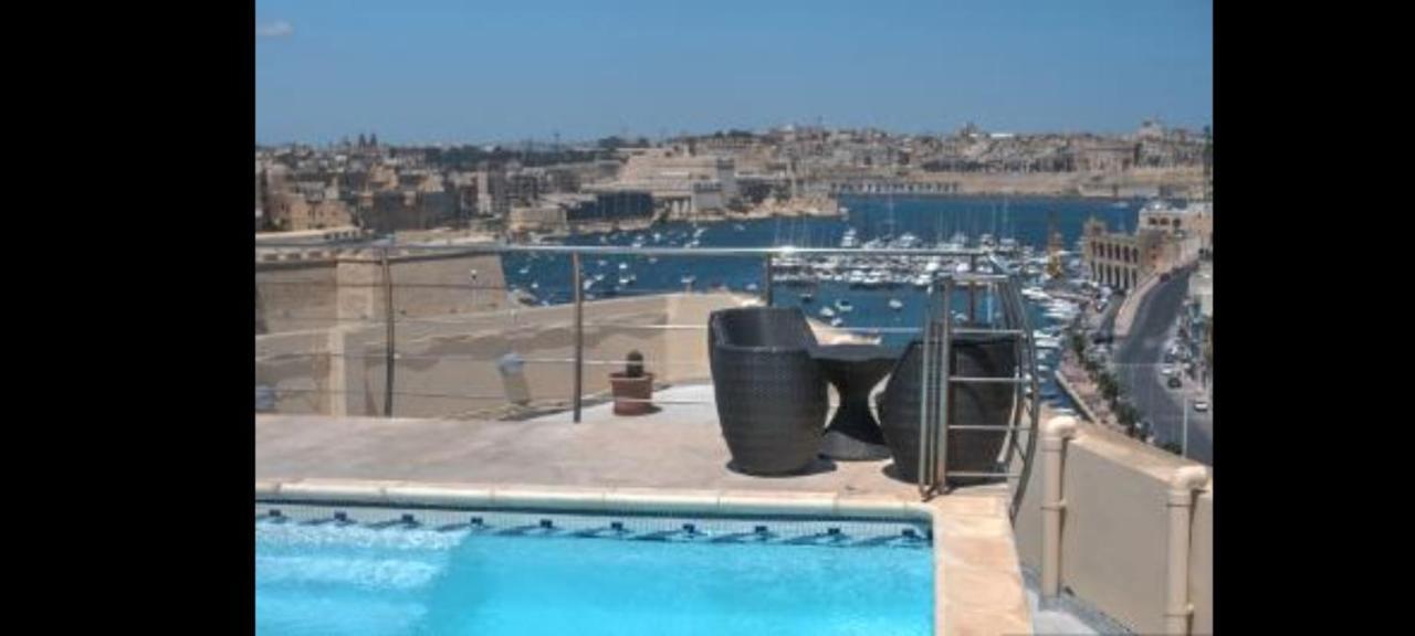 Upper Valley Sea View Kalkara Buitenkant foto